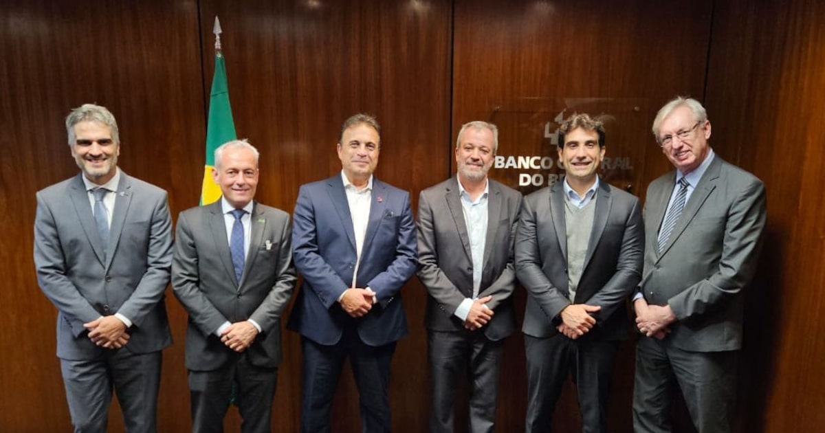 galipolo-recebe-bancos-de-fomento-e-discute-aumento-da-oferta-de-credito-para-industria