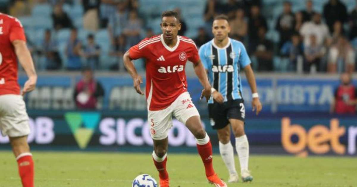 gremio-e-internacional-empatam-em-jogo-tenso-e-com-polemica