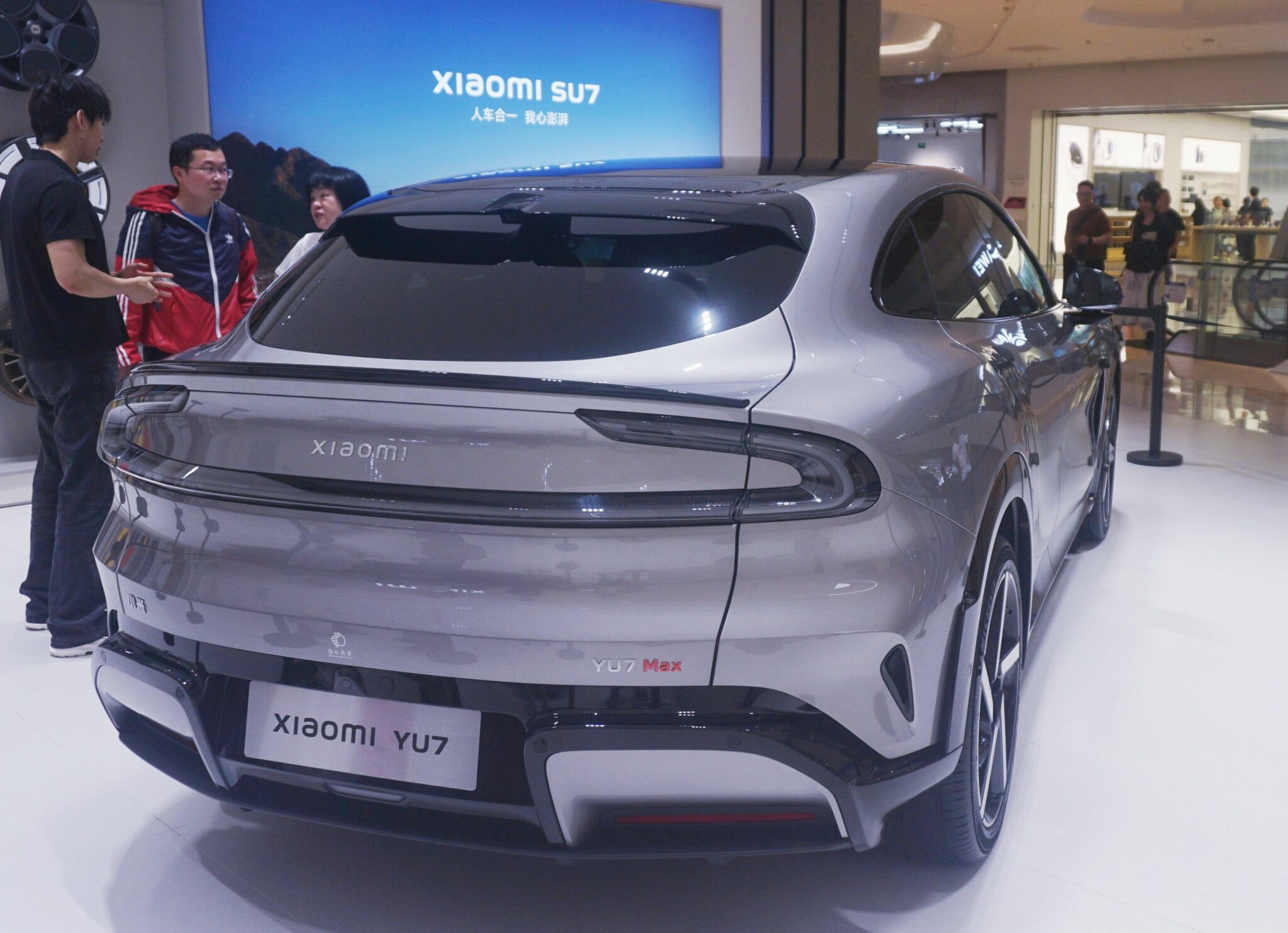 com-acoes-triplicando-de-valor,-xiaomi-entra-com-tudo-no-setor-de-carros-eletricos
