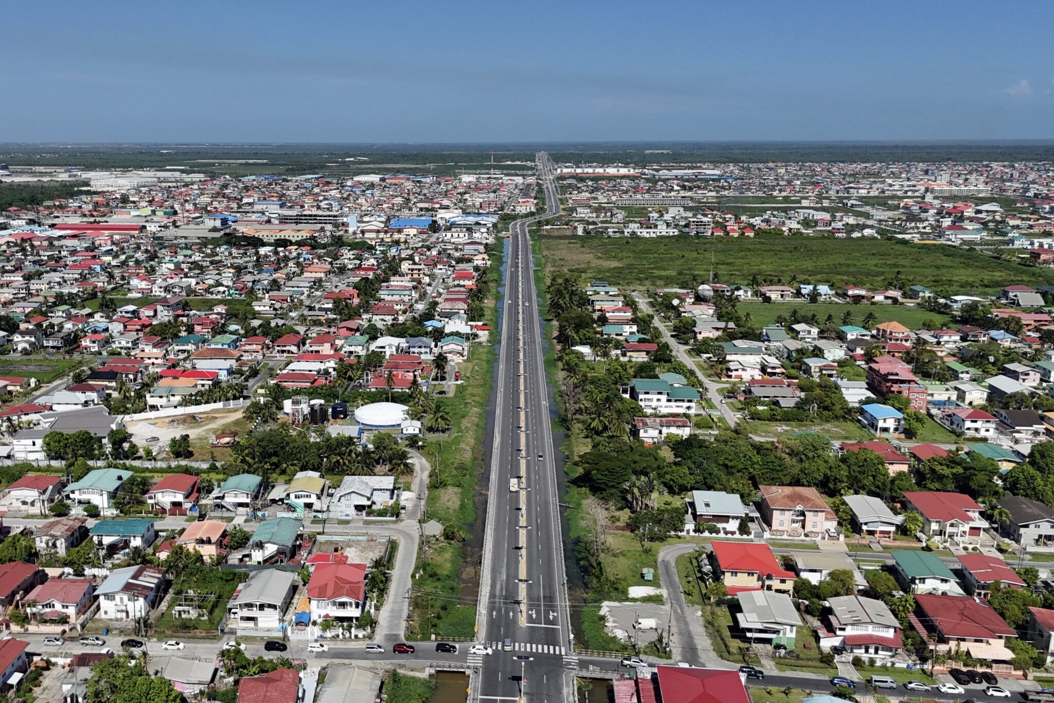 guiana-da-r$-2.590-para-todos-os-cidadaos-para-‘dividir-a-riqueza’-do-petroleo