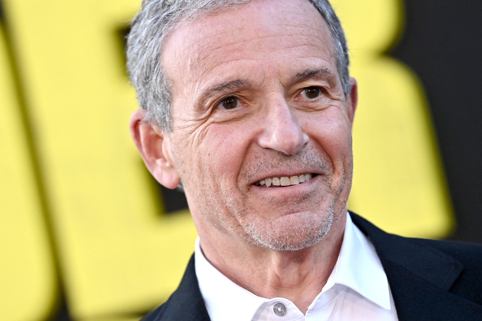 bob-iger-pode-deixar-o-cargo-de-ceo-da-disney-antes-do-esperado,-diz-jornal