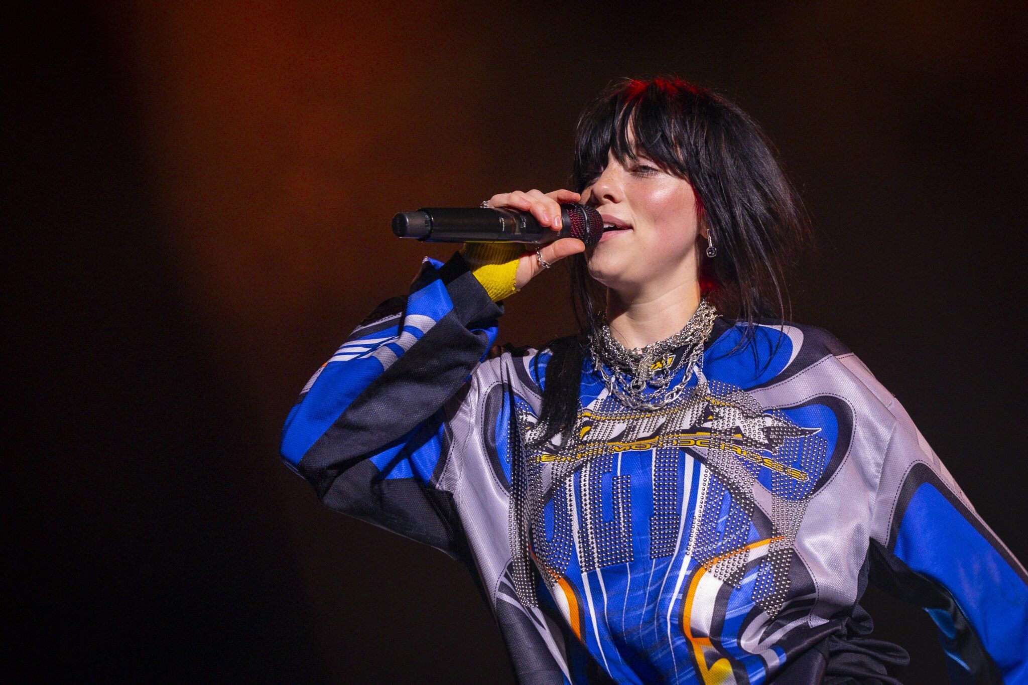 como-billie-eilish-foi-indicada-ao-grammy-2026-com-single-de-2024?