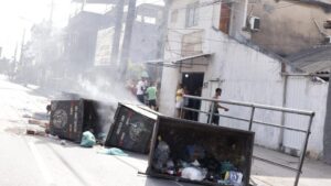 lula,-flavio-bolsonaro-e-caiado-“esquecem”-violencia-e-seguranca.-e-ainda:-cessar-fogo