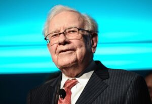 caixa-da-berkshire-hathaway,-de-buffett,-bate-novo-recorde-e-chega-a-us$-397-bi