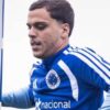 Cruzeiro encaminha venda de Vitinho ao futebol português