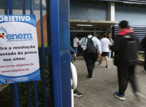enem-2025:-saiba-como-pedir-isencao-de-taxa-de-inscricao