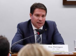 alexandre-ramagem-e-a-nova-crise-entre-legislativo-e-judiciario