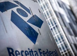 stj-determina-suspensao-de-greve-na-receita-e-impoe-multa-diaria-de-r$-500-mil
