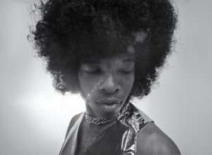 sly-stone,-vocalista-pioneiro-do-funk-americano-com-a-family-stone,-morre-aos-82-anos