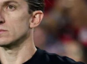 filipe-luis-quebra-tabu-no-flamengo-e-surpreende-com-1-ano-de-dominio-absoluto!