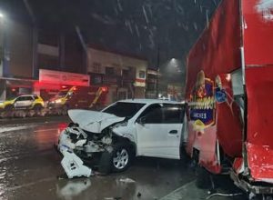 motorista-embriagada-bate-em-trailer-e-fere-crianca-de-9-anos-em-cascavel-(pr)