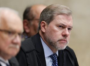 dias-toffoli-zomba-do-pais