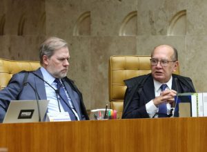 os-supremos-se-protegem