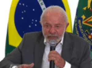 violencia-politica-afronta-a-democracia,-diz-lula-em-solidariedade-a-trump