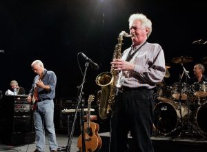 morre-dick-parry,-saxofonista-historico-do-pink-floyd