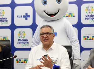 escolas-terao-campanha-de-vacinacao-entre-14-e-25-de-abril