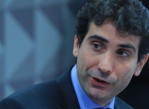 bc-avalia-se-taxa-selic-esta-suficiente-diante-da-guerra-de-tarifas