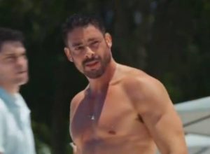 caua-reymond-diz-nao-a-desodorantes:-dermatologista-explica-uso-correto