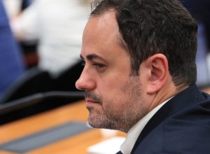 relator-da-ccj-nega-recurso-de-glauber-contra-cassacao-de-mandato