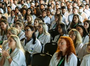 mais-medicos:-407-profissionais-comecam-a-atuar-em-22-estados